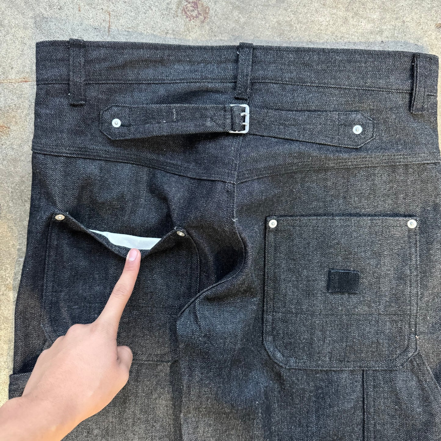 Black 13oz Selvedge Denim 1/1 (2)