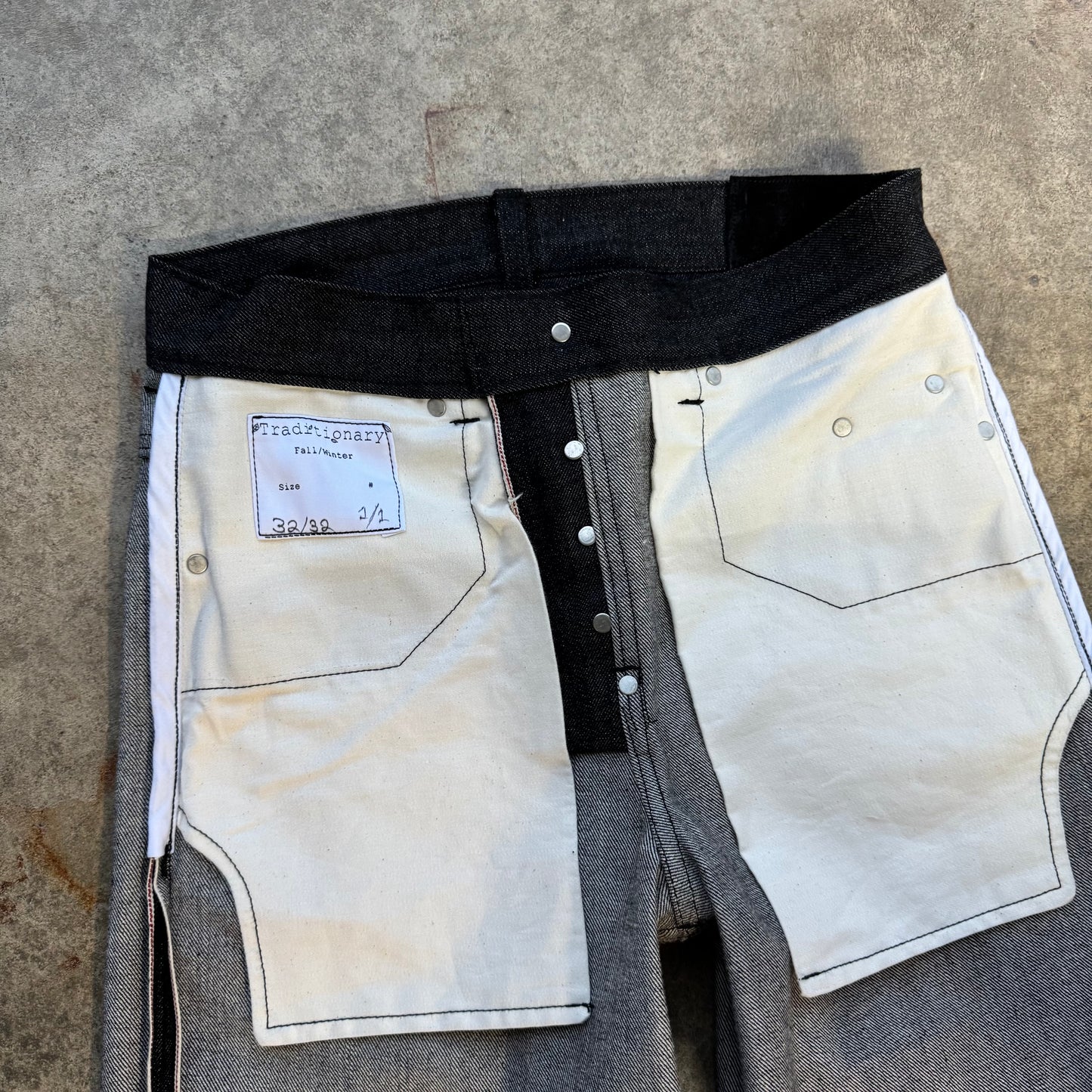 Black 13oz Selvedge Denim 1/1 (3)
