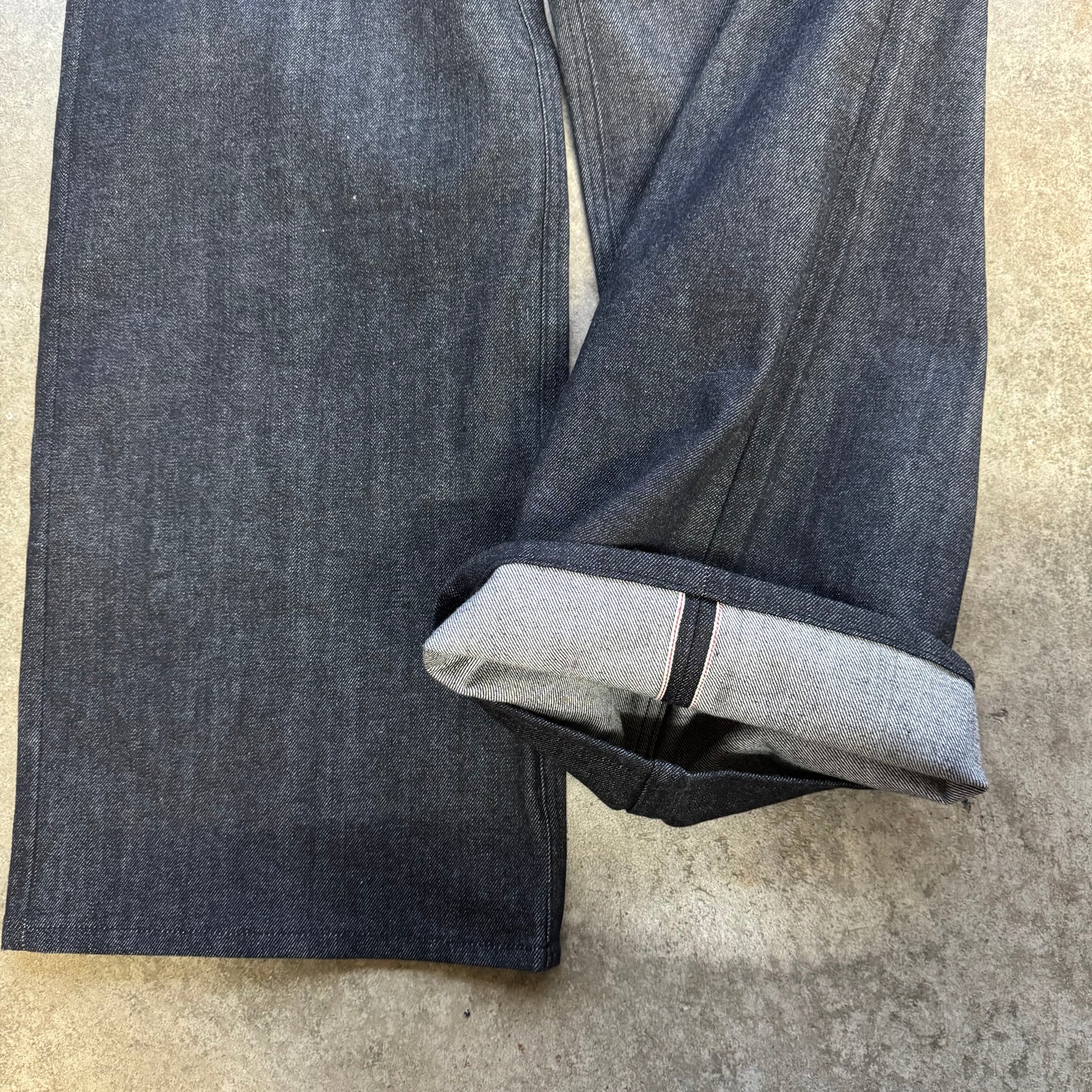 Black 13oz Selvedge Denim 1/1 (1)